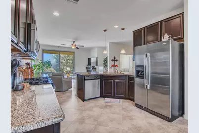 17579 W Cedarwood Lane, Goodyear, AZ 85338 - Photo 13