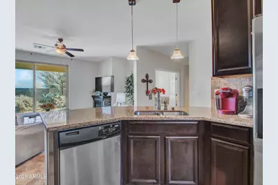 17579 W Cedarwood Lane, Goodyear, AZ 85338 - Photo 15