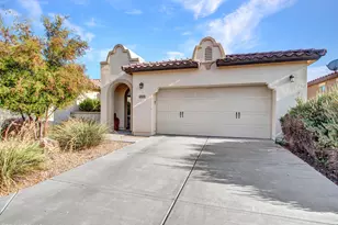 17579 W Cedarwood Ln, Goodyear, AZ 85338 - Photo 1