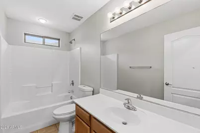 2537 W Darrel Road, Phoenix, AZ 85041 - Photo 9
