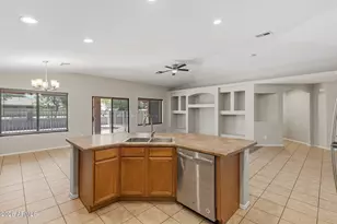 2537 W Darrel Rd, Phoenix, AZ 85041 - Photo 25