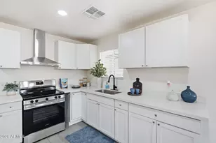 3710 W Latham St, Phoenix, AZ 85009 - Photo 15