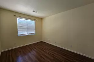 223 W Pelican Dr, Chandler, AZ 85286 - Photo 11