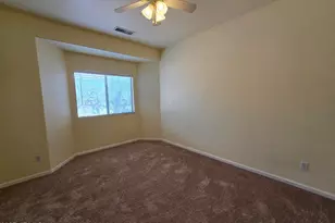 223 W Pelican Dr, Chandler, AZ 85286 - Photo 23
