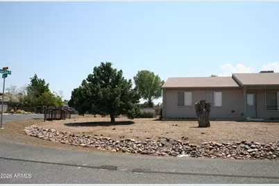 8901 E Waco Court, Prescott Valley, AZ 86314 - Photo 5