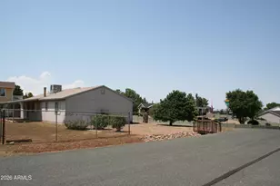 8901 E Waco Ct, Prescott Valley, AZ 86314 - Photo 11