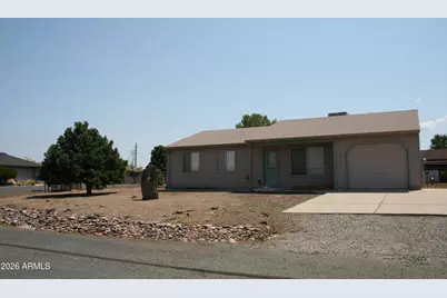 8901 E Waco Court, Prescott Valley, AZ 86314 - Photo 3