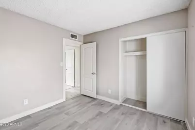 4625 N 75th Lane, Phoenix, AZ 85033 - Photo 19