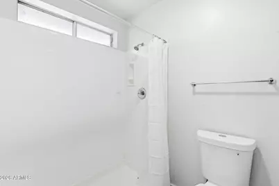 4625 N 75th Lane, Phoenix, AZ 85033 - Photo 23