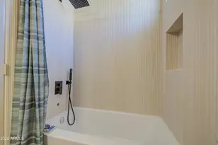 8100 E Camelback Rd, Scottsdale, AZ 85251 - Photo 47