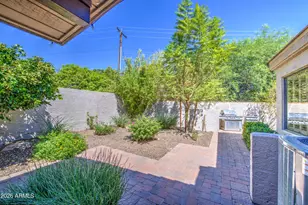 8100 E Camelback Rd, Scottsdale, AZ 85251 - Photo 53