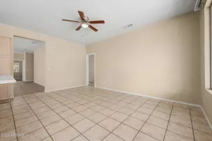 6622 W Golden Ln, Glendale, AZ 85302 - Photo 17