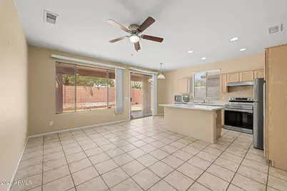 6622 W Golden Lane, Glendale, AZ 85302 - Photo 11