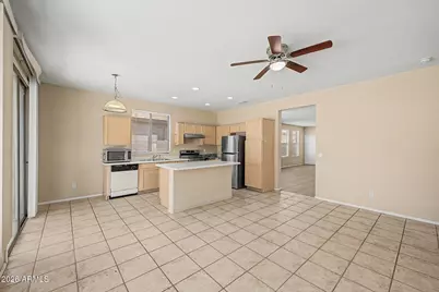 6622 W Golden Lane, Glendale, AZ 85302 - Photo 13