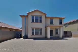 2626 W Spencer Run, Phoenix, AZ 85041 - Photo 17