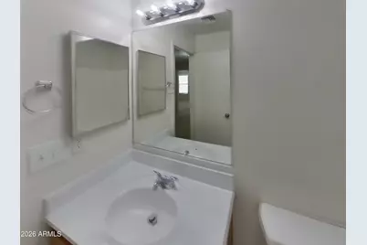 2626 W Spencer Run, Phoenix, AZ 85041 - Photo 13
