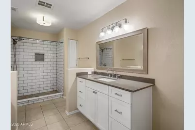 9745 N 95th Street #227, Scottsdale, AZ 85258 - Photo 17