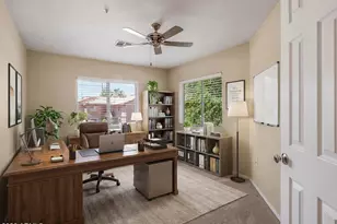 9745 N 95th St, Scottsdale, AZ 85258 - Photo 27