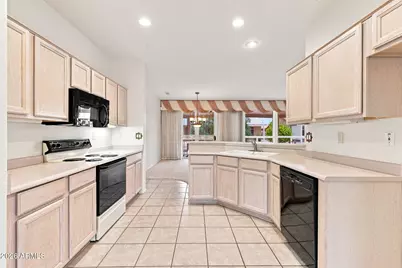 14830 W Horseman Lane, Sun City West, AZ 85375 - Photo 17