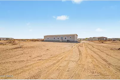 23061 W Milton Drive, Wittmann, AZ 85361 - Photo 35
