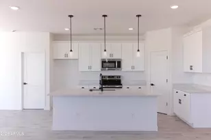 3220 W Solano Dr, Eloy, AZ 85131 - Photo 3