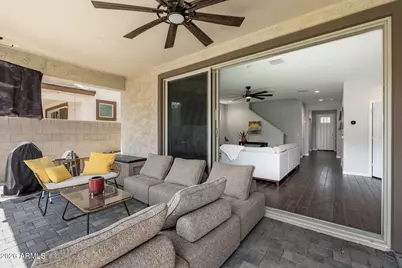 10959 W McKinley Street, Avondale, AZ 85323 - Photo 7