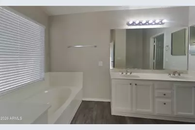 8961 W Kathleen Road, Peoria, AZ 85382 - Photo 9