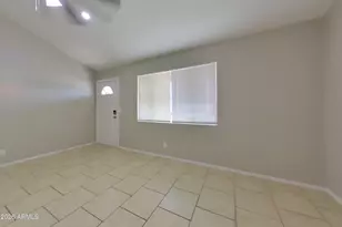 3234 W Larkspur Dr, Phoenix, AZ 85029 - Photo 3