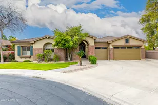 2252 S McClelland Pl, Chandler, AZ 85286 - Photo 1
