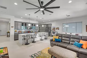 337 N Rainbow Way, Casa Grande, AZ 85194 - Photo 3