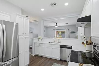 15341 W Maui Lane, Surprise, AZ 85379 - Photo 3