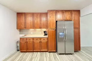 3033 W Caribbean Ln, Phoenix, AZ 85053 - Photo 9