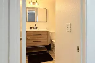 3033 W Caribbean Ln, Phoenix, AZ 85053 - Photo 15