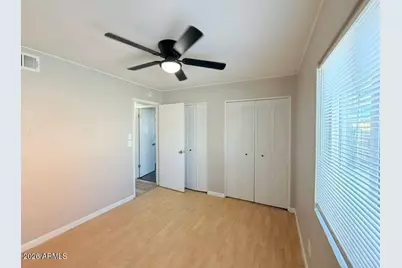 3033 W Caribbean Lane, Phoenix, AZ 85053 - Photo 13