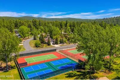 290 N Lodge Drive, Munds Park, AZ 86017 - Photo 1