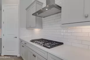 25073 N 27th Way, Phoenix, AZ 85024 - Photo 11