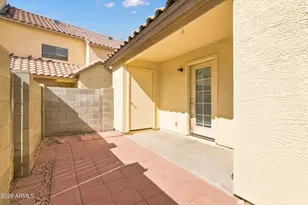 455 S Mesa Dr, Mesa, AZ 85210 - Photo 23