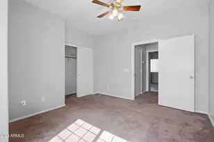 455 S Mesa Dr, Mesa, AZ 85210 - Photo 15