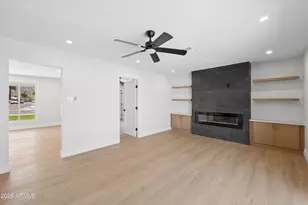 12240 N 26th Dr, Phoenix, AZ 85029 - Photo 19
