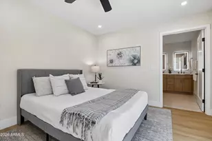 12240 N 26th Dr, Phoenix, AZ 85029 - Photo 31