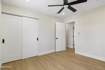 12240 N 26th Drive, Phoenix, AZ 85029 - Photo 25