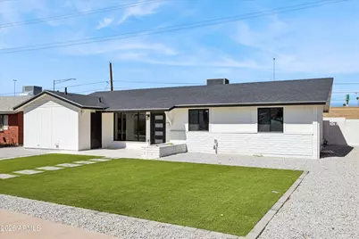 12240 N 26th Drive, Phoenix, AZ 85029 - Photo 3