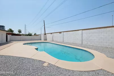 12240 N 26th Drive, Phoenix, AZ 85029 - Photo 31