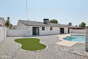 12240 N 26th Dr, Phoenix, AZ 85029 - Photo 29