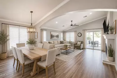 10405 W Patrick Lane, Peoria, AZ 85383 - Photo 9
