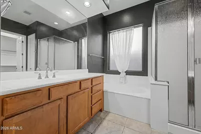 1902 E Desert Lane, Phoenix, AZ 85042 - Photo 23