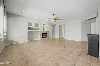 1902 E Desert Lane, Phoenix, AZ 85042 - Photo 11