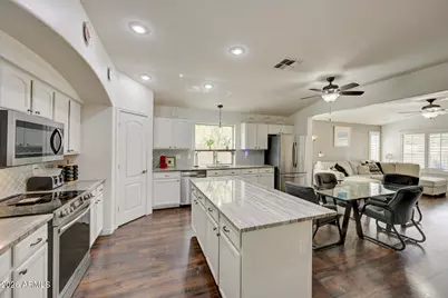 41389 W Hayden Drive, Maricopa, AZ 85138 - Photo 17