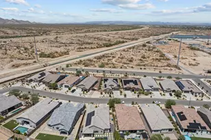 18951 W Shaw Butte Dr, Surprise, AZ 85388 - Photo 21