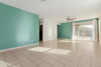 12329 W State Avenue, Glendale, AZ 85307 - Photo 5